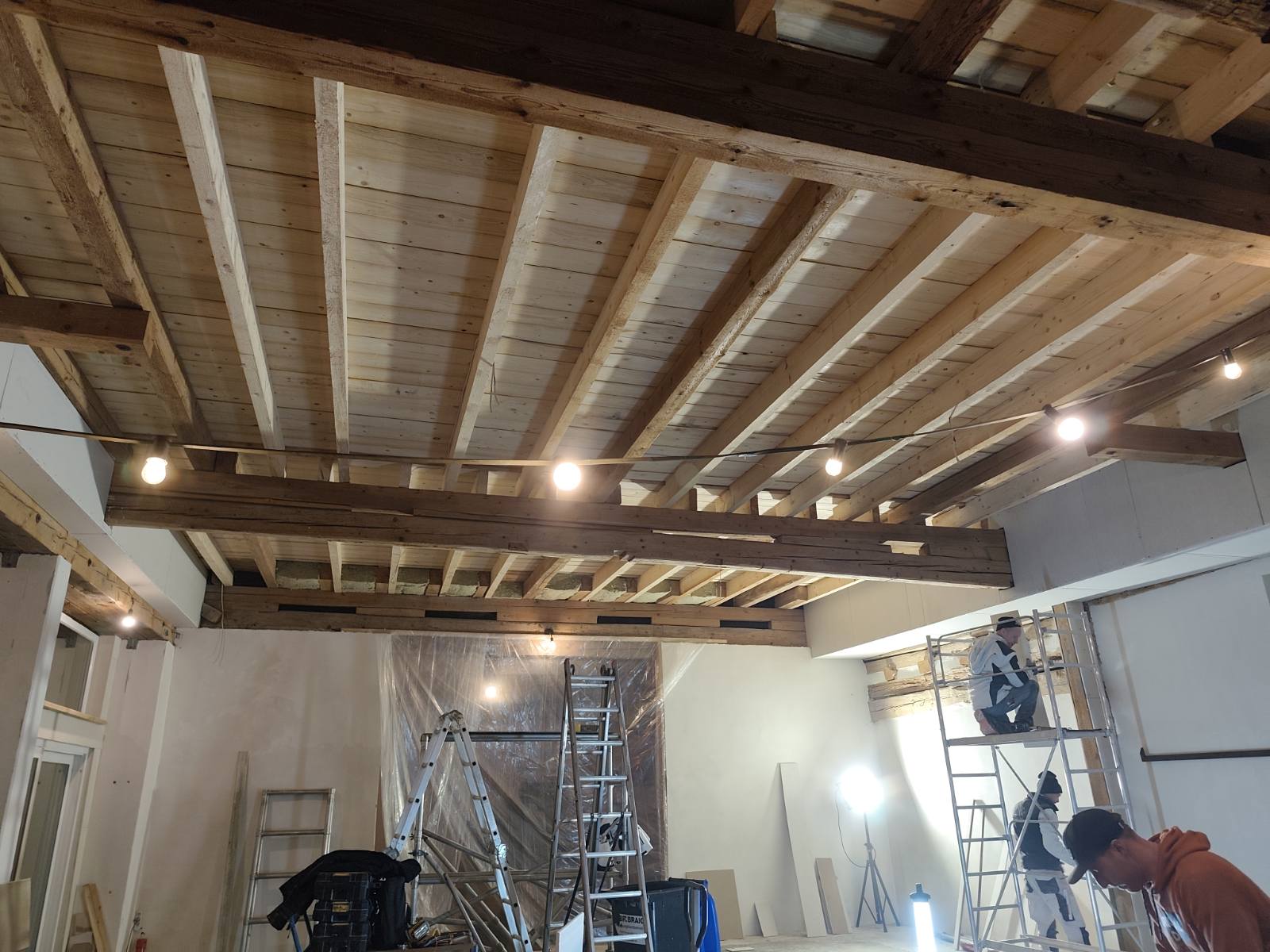 Gewerbe-Renovierung und Modernisierung Geschäftsräume – Projekt Ehingen (Bild 1)